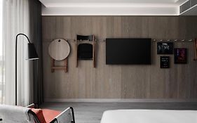 Moxy Hotel
